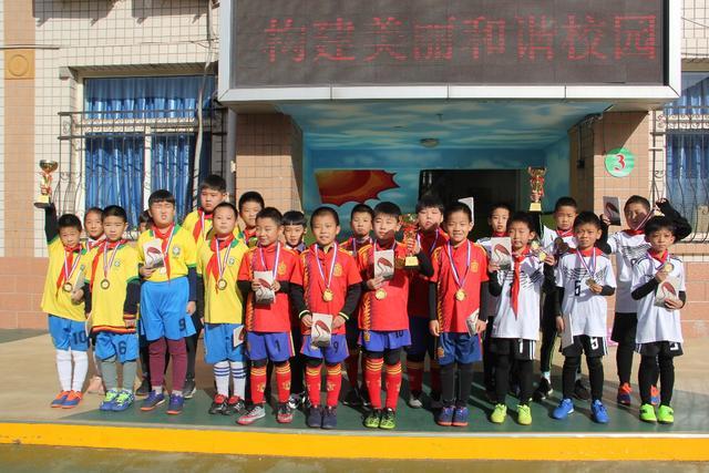 回传送礼！U17中国女足1-2负韩国排名第四 无缘U17女足世界杯