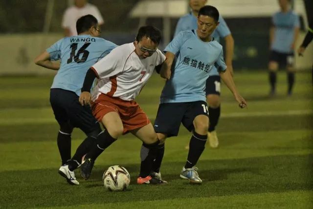 排超女排A级天津2-3不敌北汽 卫冕冠军惨遭3连败