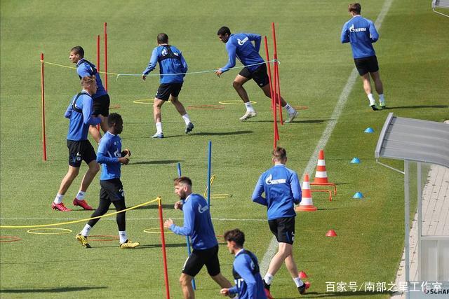 约基奇三双掘金灭火4连胜 河村3分灰熊胜奇才